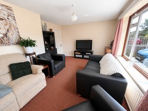 Sitting Room- click for photo gallery